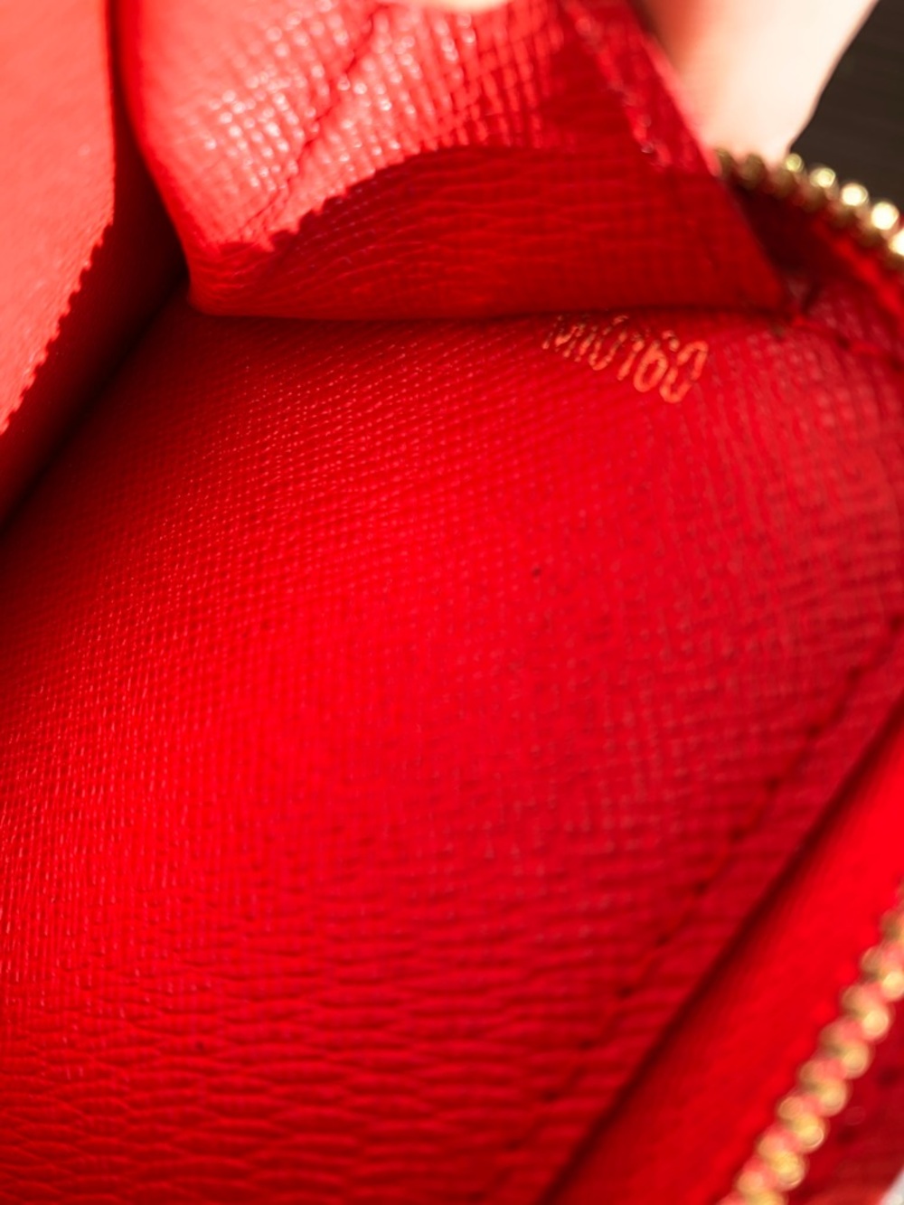 Louis Vuitton Monogram large Wallet Red interior - Picture 7 of 7